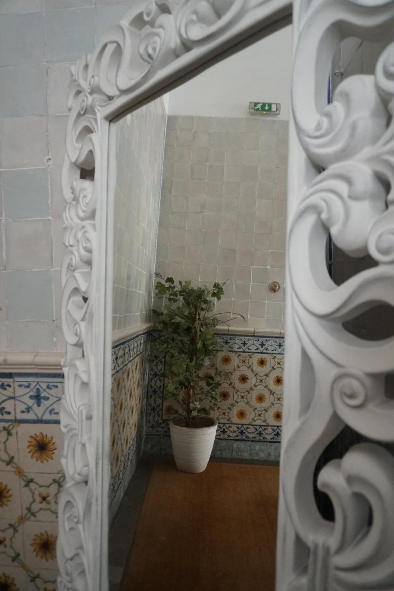 Lost * Lisbon